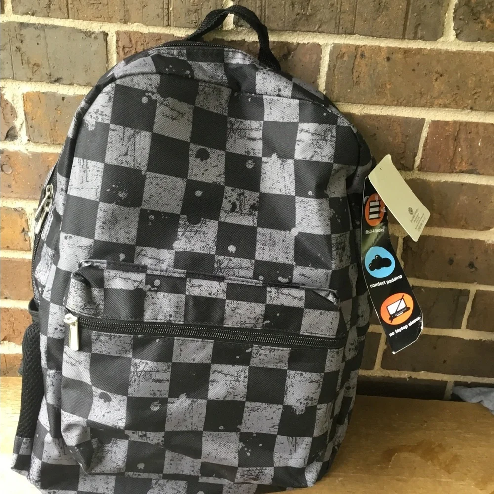 Backpack - Picture 9 of 9